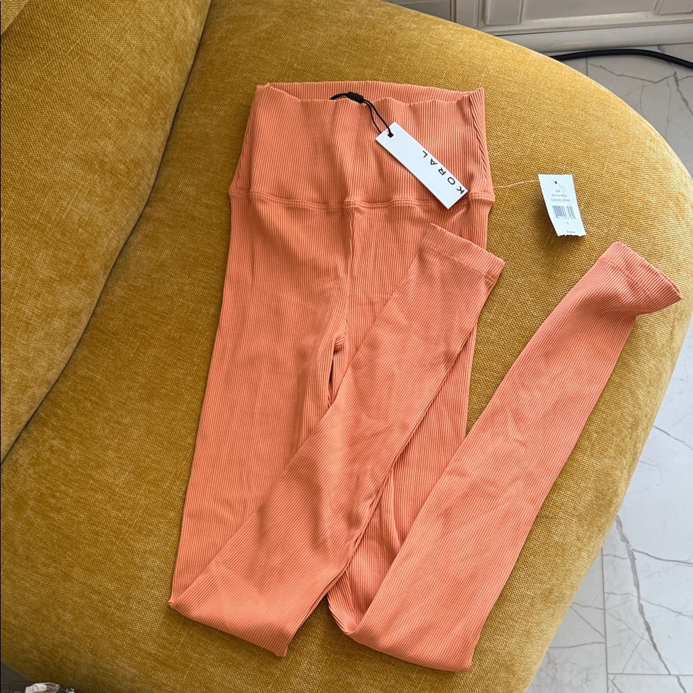 koral cosmo orange leggings